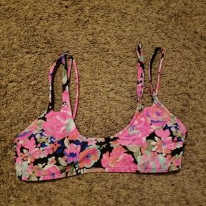 Swimsuit bikini top